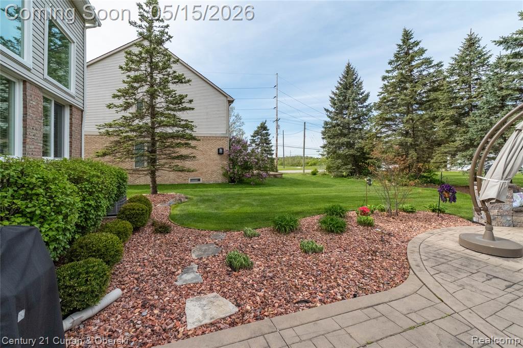 11687 E Hills Drive, Plymouth, MI 48170 — Photo 50