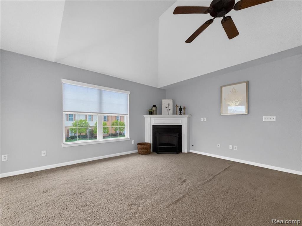 731 Amberly Drive, C, Waterford, MI 48328 — Photo 8