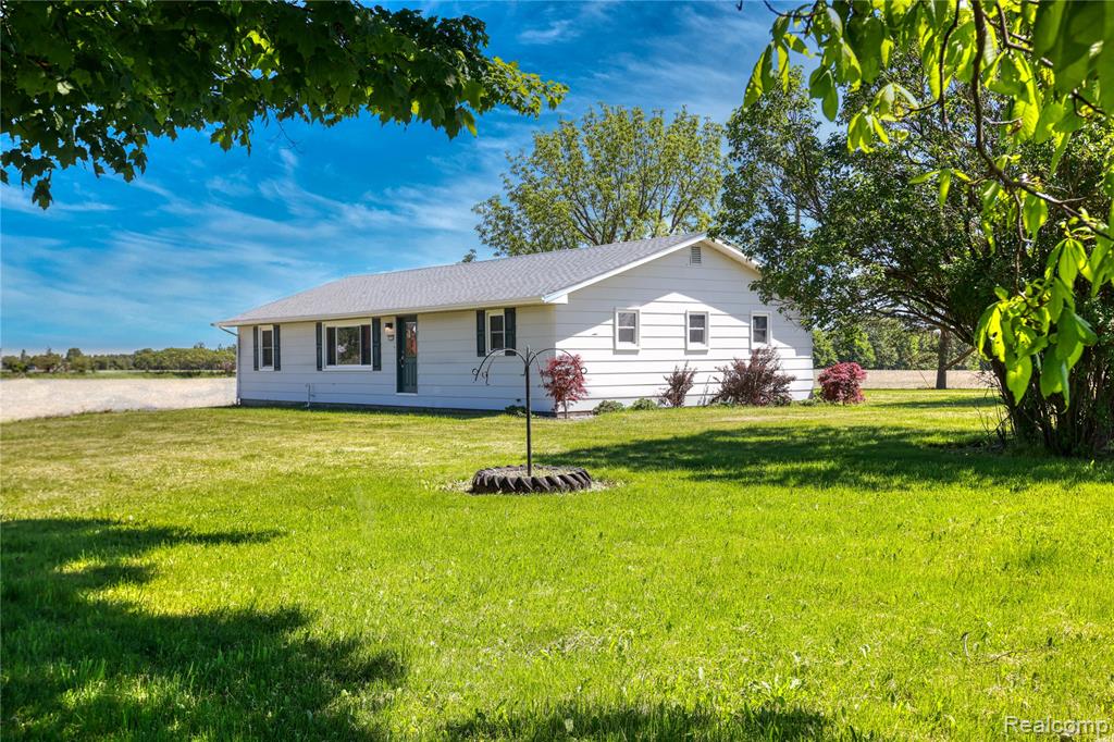 3710 Brown City Road, Brown, MI 48416 — Photo 2
