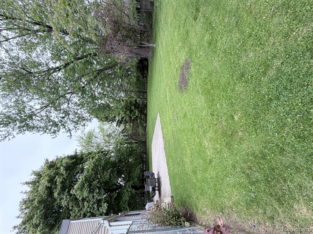701 Algonquin Avenue, Flint, MI 48507 — Photo 35