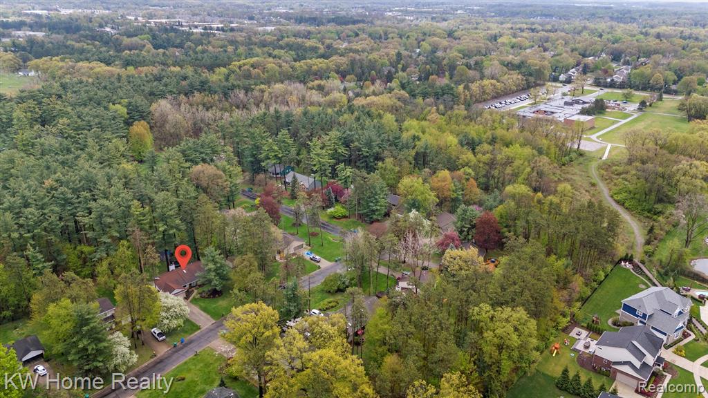 4143 EMERALD PINES Drive, Commerce Twp, MI 48390 — Photo 65