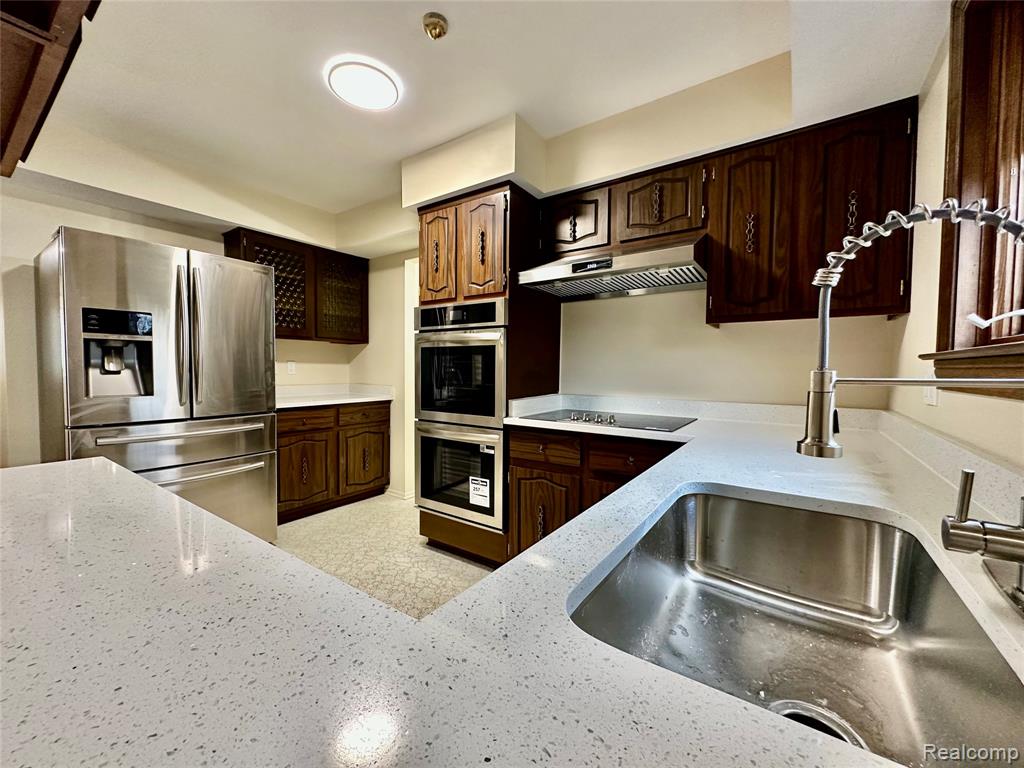 4213 Wentworth Drive, Troy, MI 48098 — Photo 12