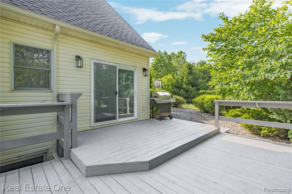 9210 Hickory Ridge Road, Holly, MI 48442 — Photo 20