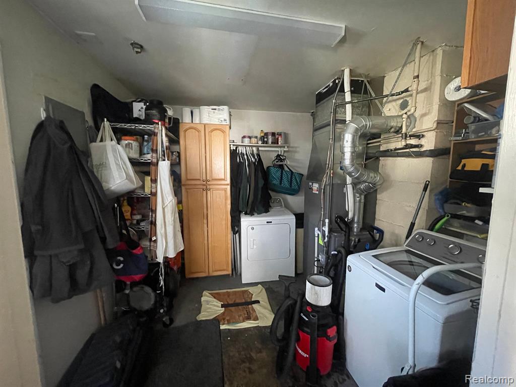 8540 CENTRAL, Center Line, MI 48015 — Photo 9