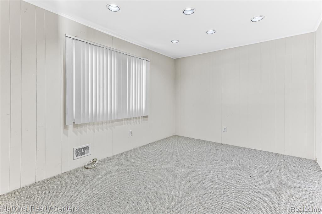 4817 Faircourt Drive, West Bloomfield, MI — Photo 27