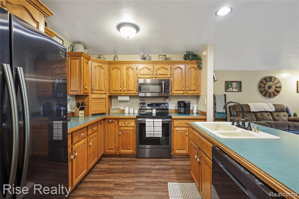 6473 Sheridan Road, Saginaw, MI 48601 — Photo 9