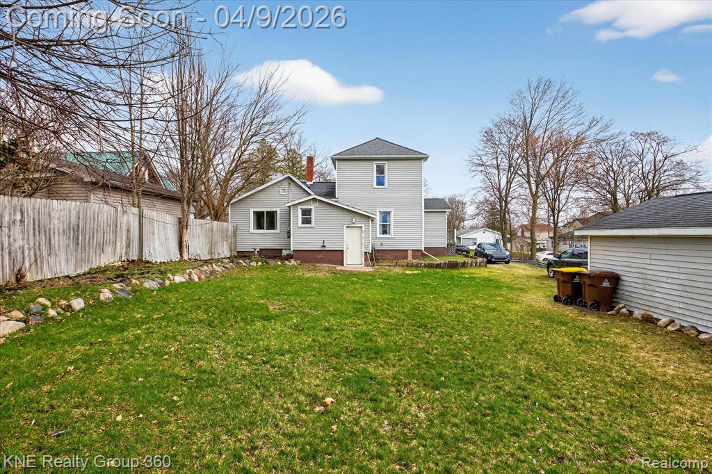 217 Maple Avenue, Alma, MI 48801 — Photo 32