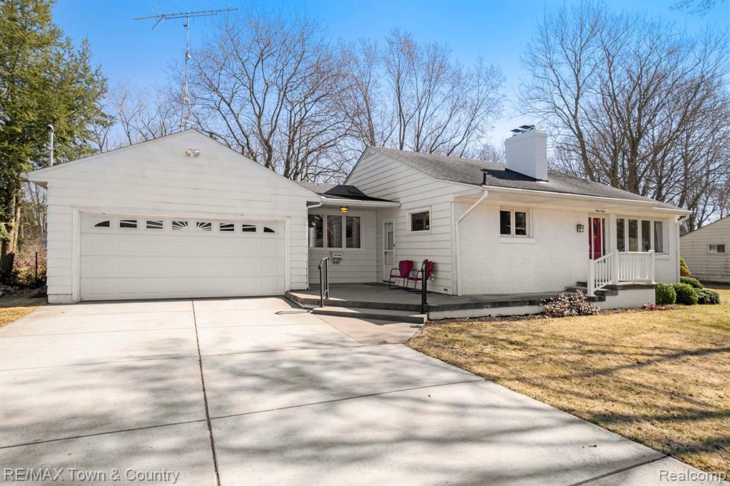 440 CRESTVIEW Street, Flushing, MI 48433 — Photo 2