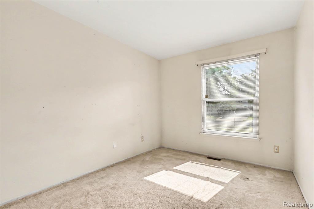 5540 New Meadow Drive, Ypsilanti, MI 48197 — Photo 12