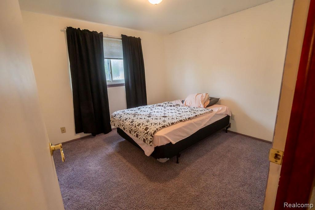 19495 Wherle Drive, Riverview, MI 48193 — Photo 27