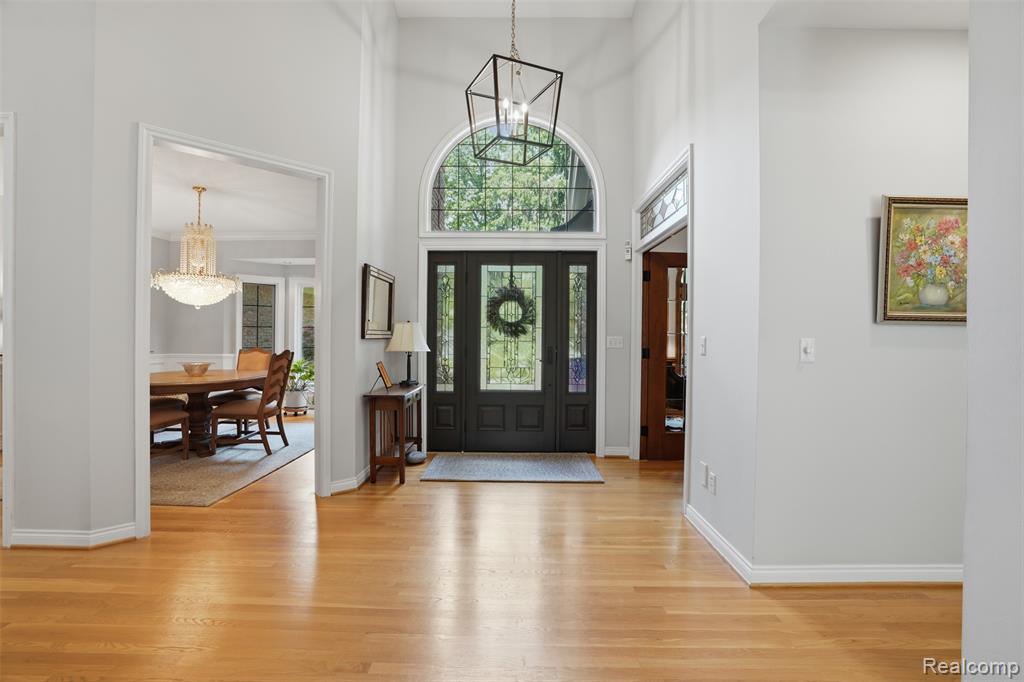 5483 Lake Ridge Drive - Photo 4