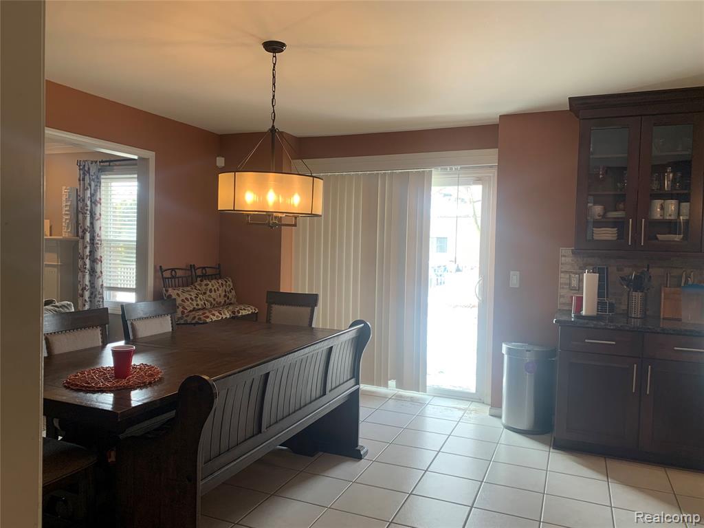 48711 Cross Creek Drive, Macomb, MI 48044 — Photo 10