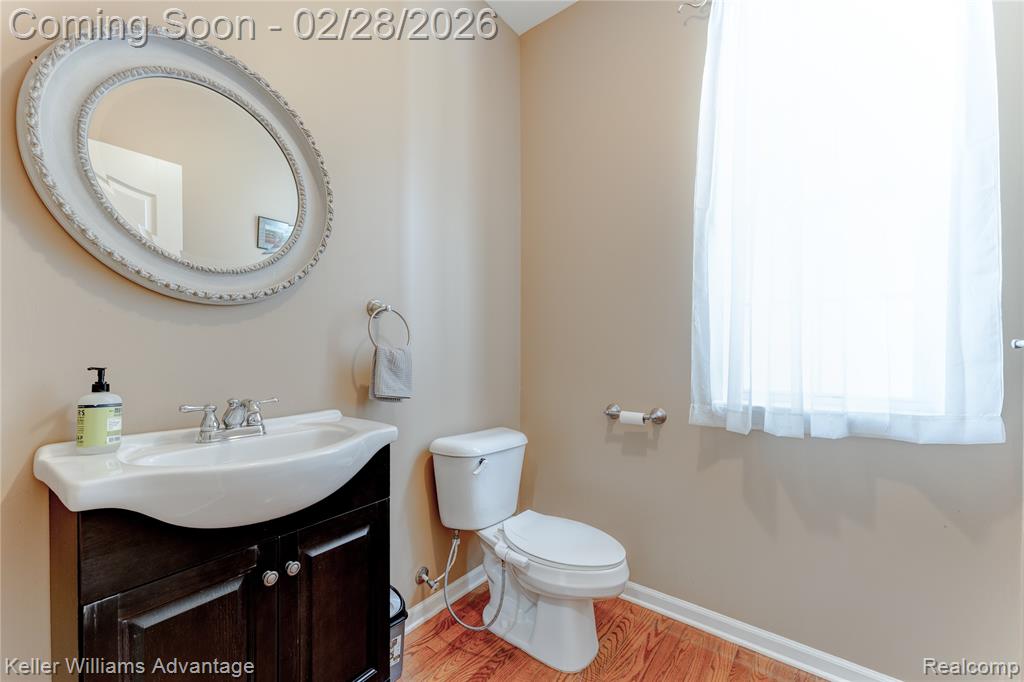 27455 Harrington Way, Novi, MI — Photo 12