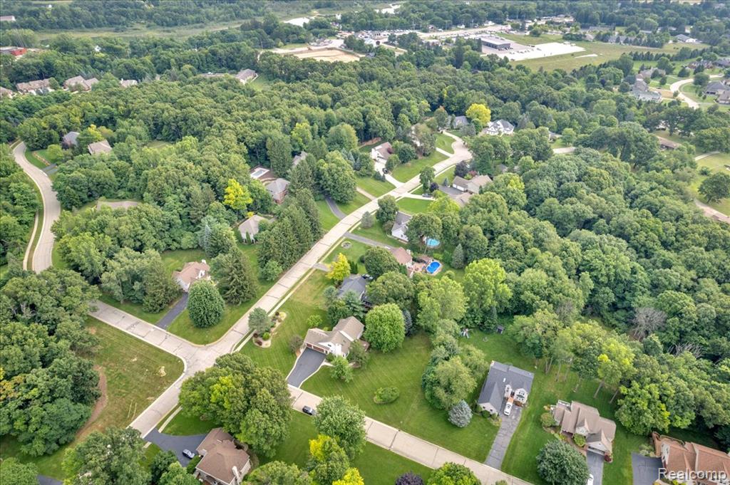 9695 Forest Ridge Drive, Clarkston, MI 48348 — Photo 34