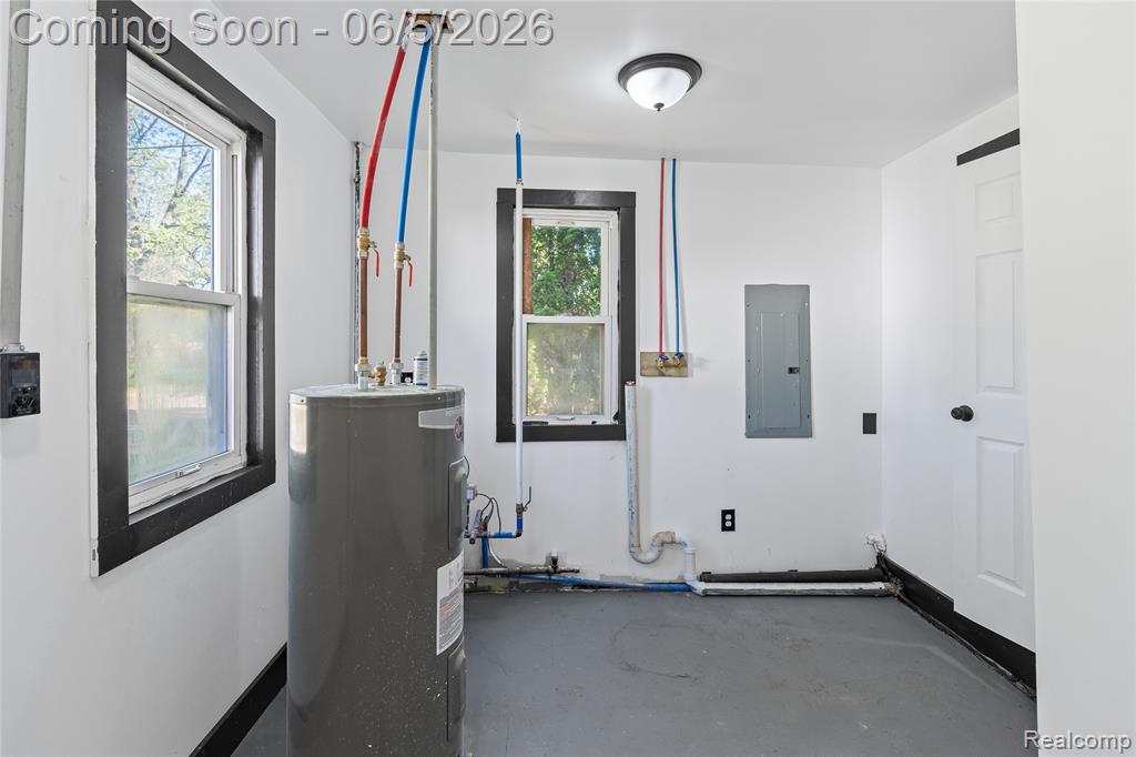 8053 Leadley Avenue, Mount Morris, MI 48458 — Photo 17