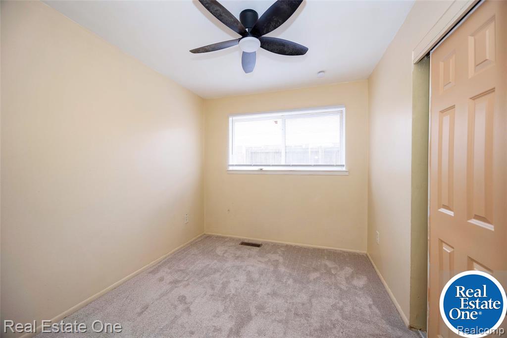 7952 Elm Street, Taylor, MI 48180 — Photo 11