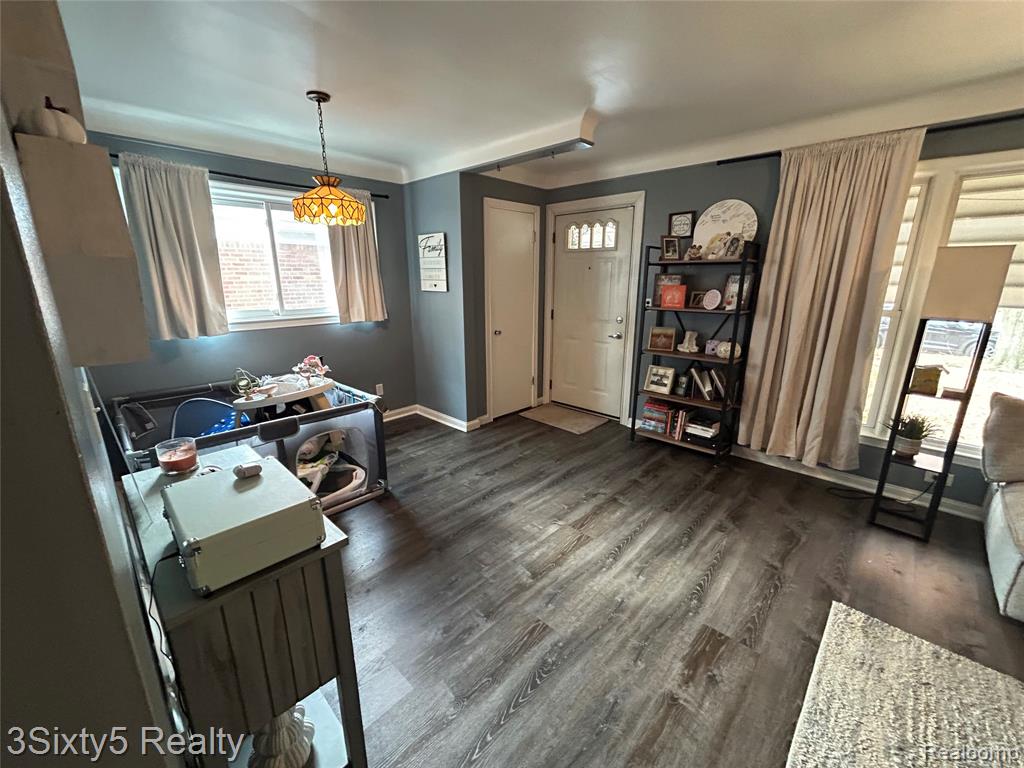 4459 Parker Street, Dearborn Heights, MI 48125 — Photo 5