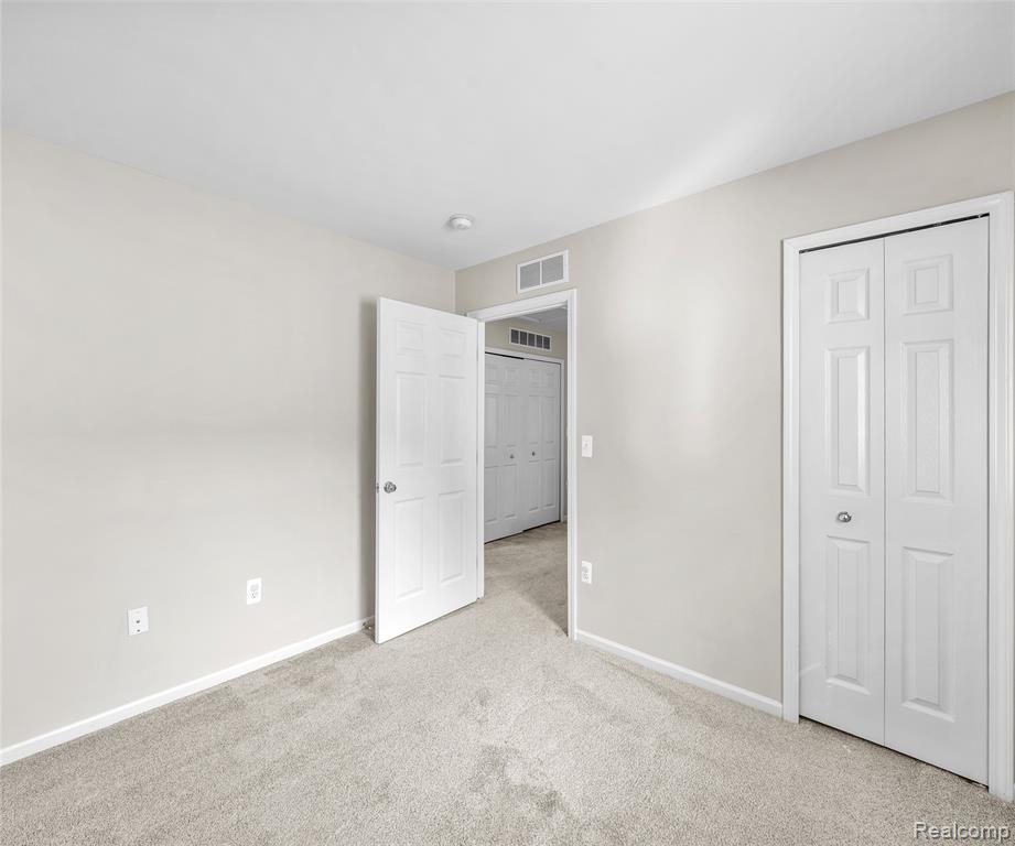 48181 NOTTINGHILL Lane, Canton, MI 48188 — Photo 25