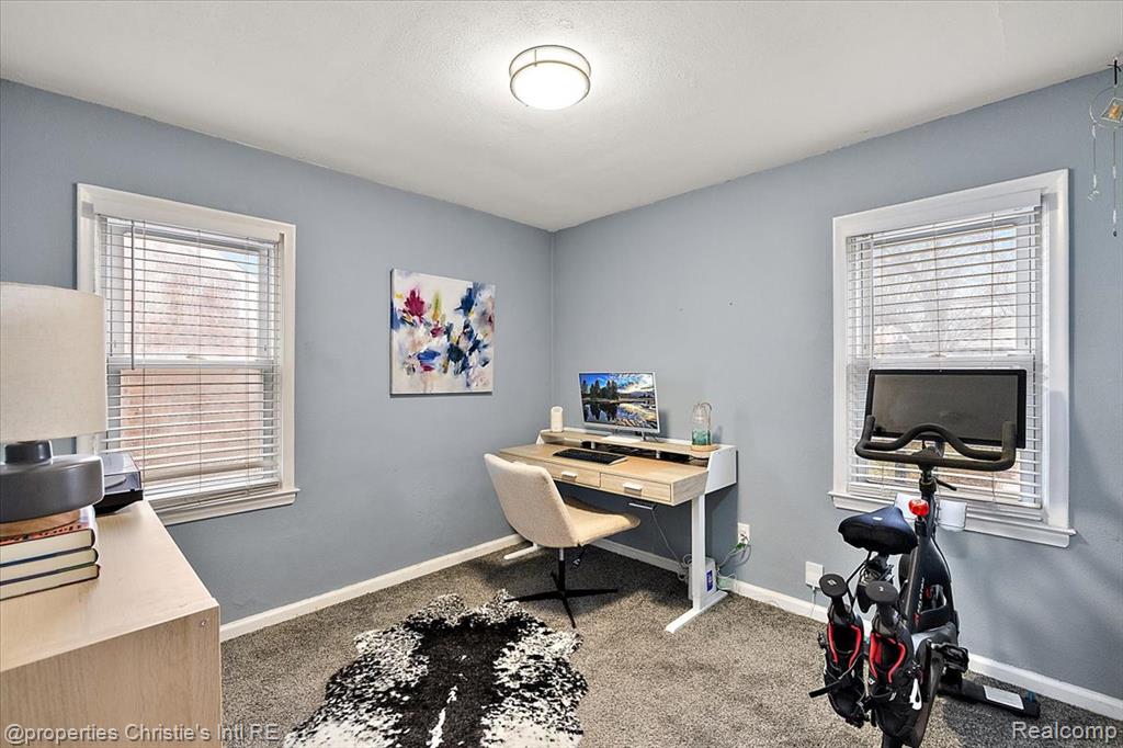 21553 Bournemouth Street, Harper Woods, MI 48225 — Photo 14
