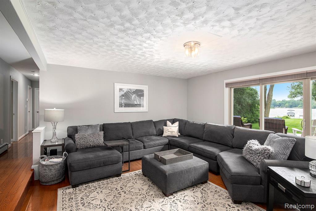 6823 Park Lake Drive, Clarkston, MI — Photo 4