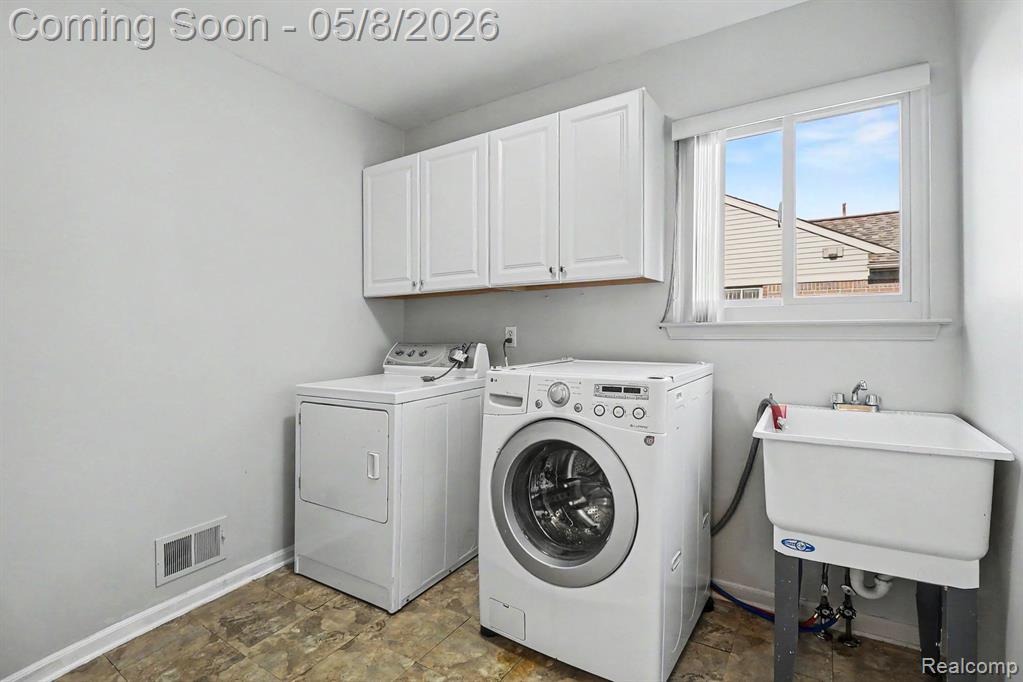 42819 Fairfield Drive, Belleville, MI 48111 — Photo 33