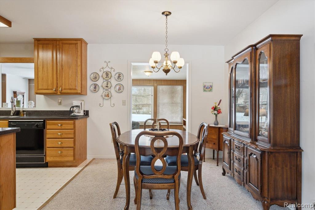 310 TAYLOR Lane, Chelsea, MI 48118 — Photo 11