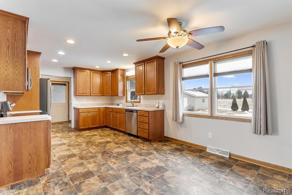 3460 S REESE Road, Frankenmuth, MI 48734 — Photo 10