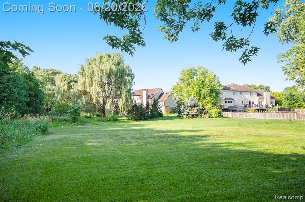 836 Townsend Drive, South Lyon, MI 48178 — Photo 11