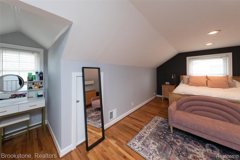 2156 Cambridge, Berkley, MI 48072 — Photo 27