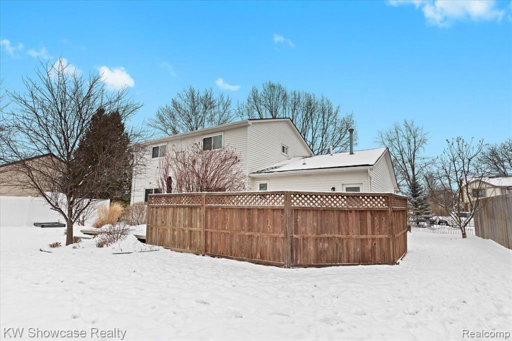 52903 D W SEATON Drive, Chesterfield, MI 48047 — Photo 32