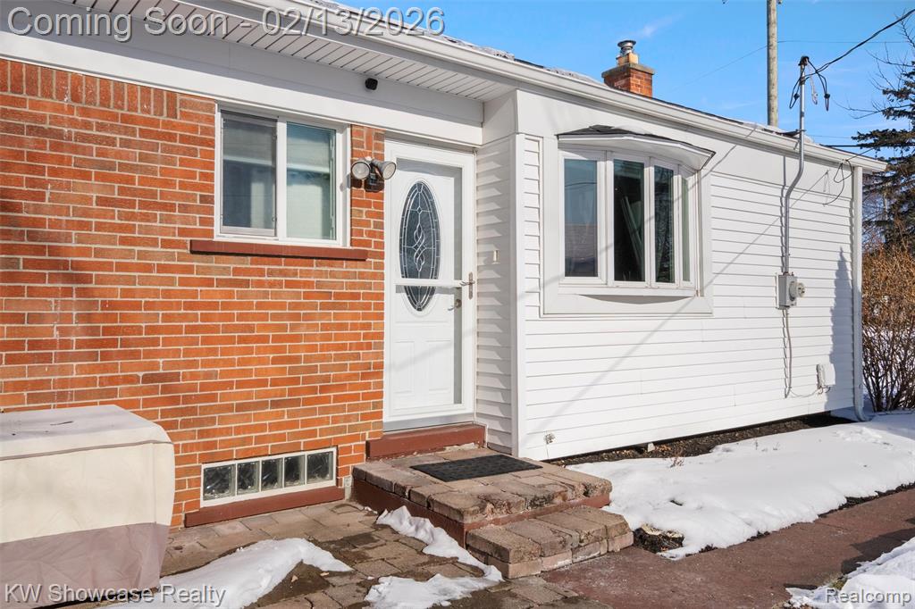 42011 Brentwood Drive, Plymouth, MI 48170 — Photo 41