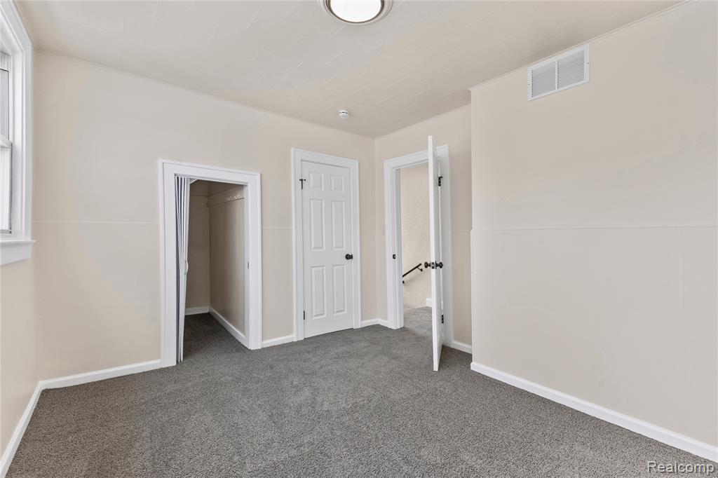 24857 Landau, Center Line, MI 48015 — Photo 24
