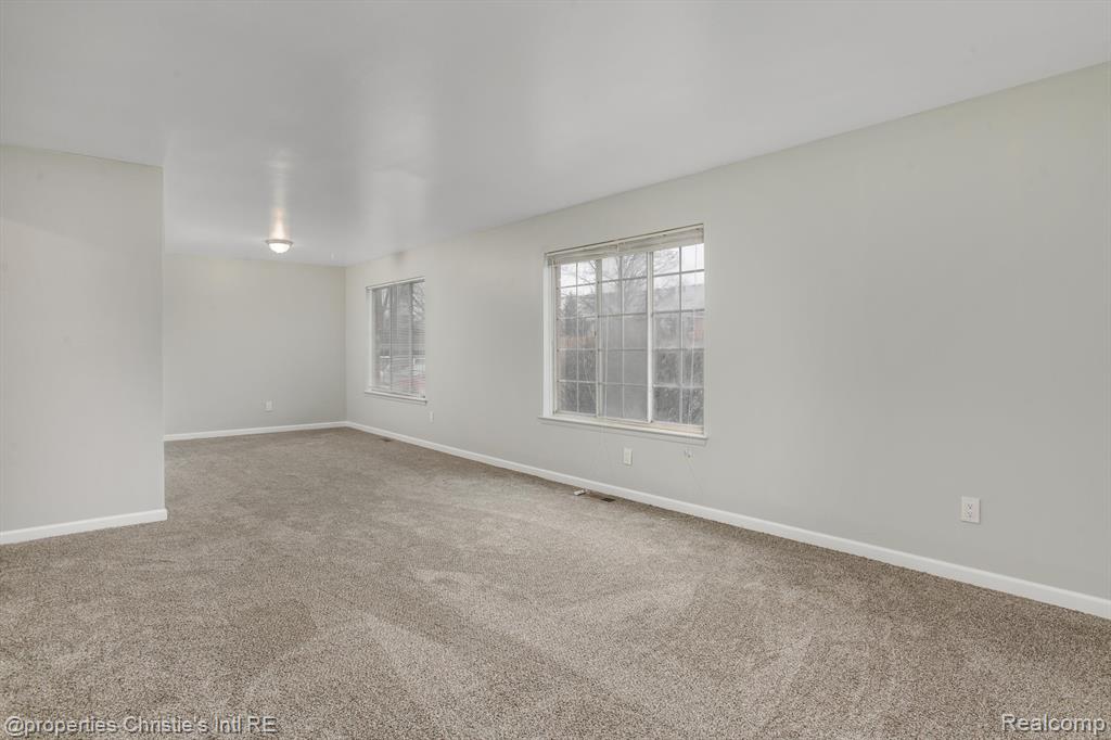 30248 SOUTHFIELD Road, 181, Southfield, MI 48076 — Photo 8