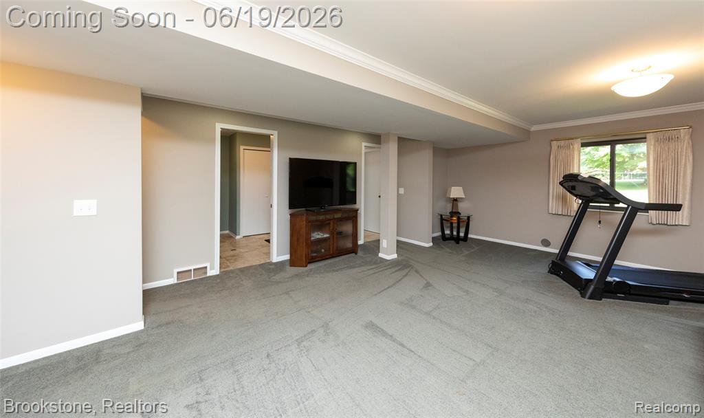 12168 CARRIAGE TRAIL Circle, Davisburg, MI 48350 — Photo 41