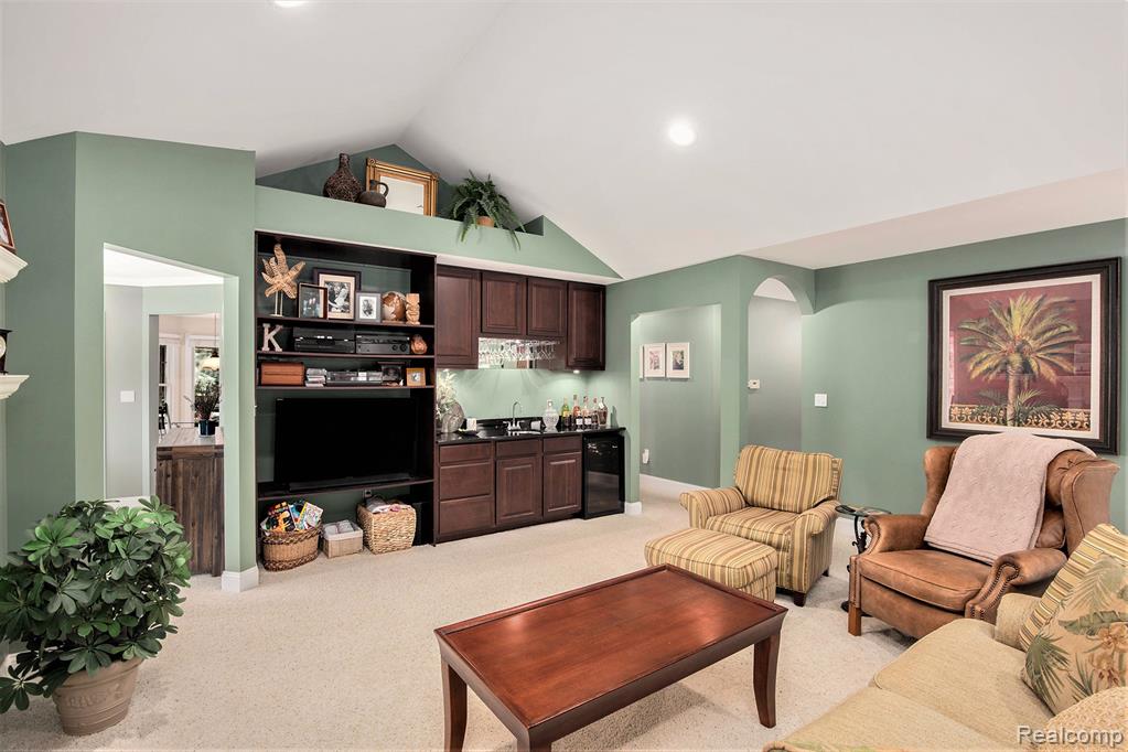 3677 Wedgewood Drive, Lapeer, MI 48446 — Photo 2