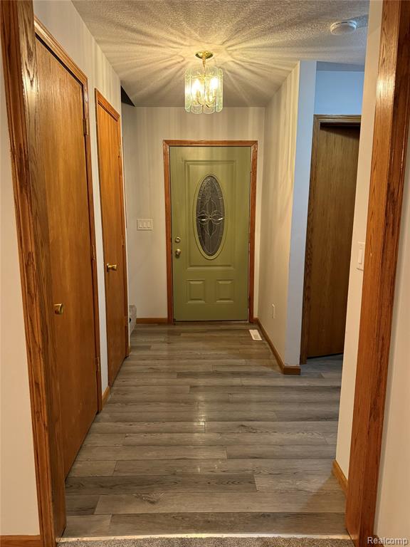 12464 Maxwell Road, Carleton, MI 48117 — Photo 2