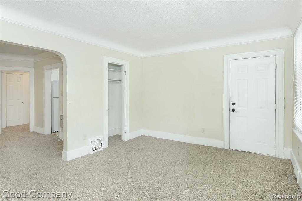 12123 Santa Rosa Drive, Detroit, MI 48204 — Photo 7