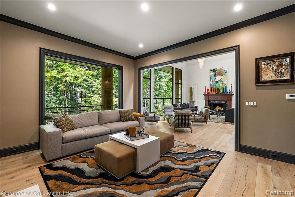 40 Scenic Oaks Drive N, Bloomfield Hills, MI 48304 — Photo 13