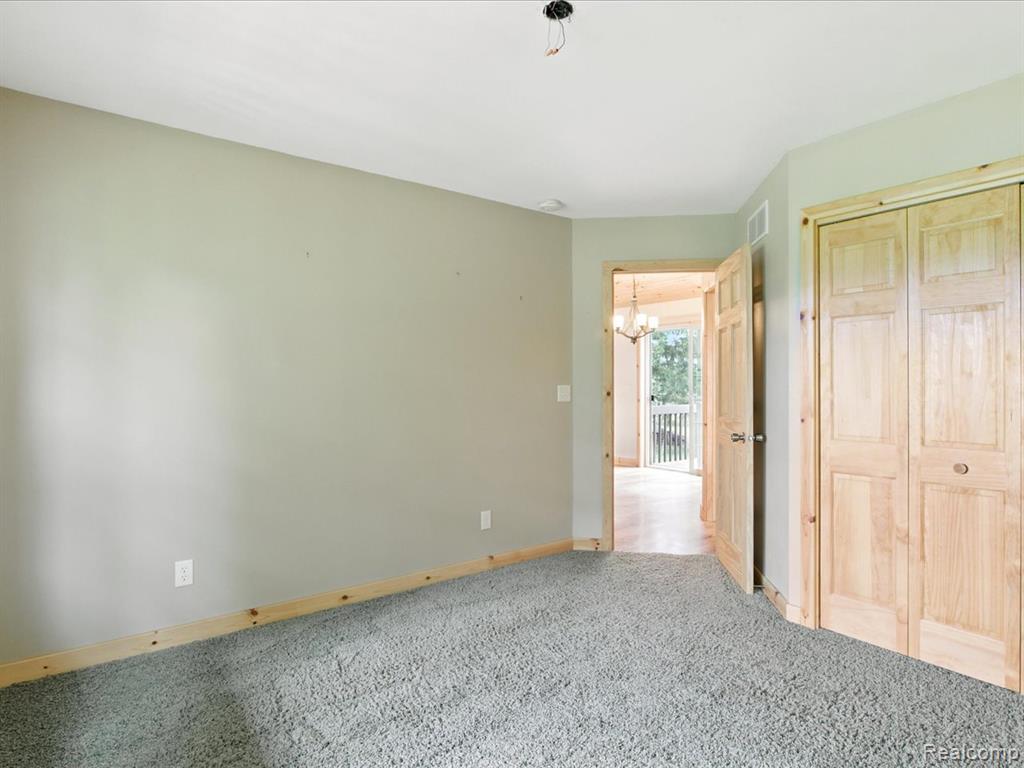 4300 Carrigan Road, Fort Gratiot, MI 48059 — Photo 19