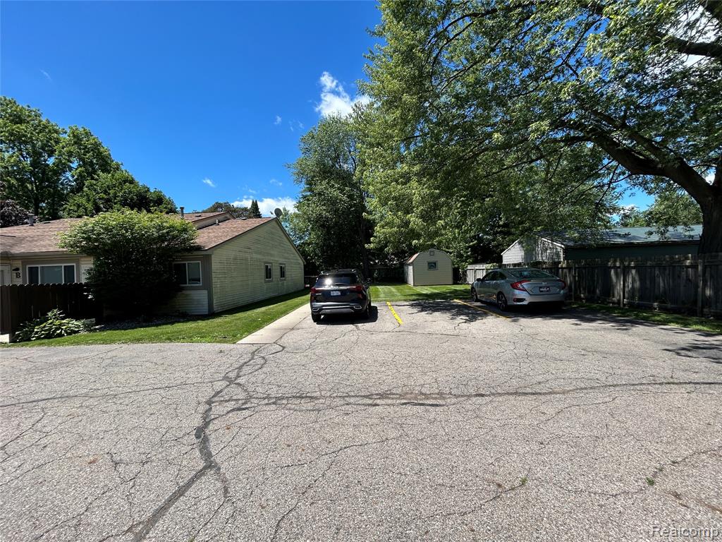 2150 Phillips Avenue, Holt, MI 48842 — Photo 27