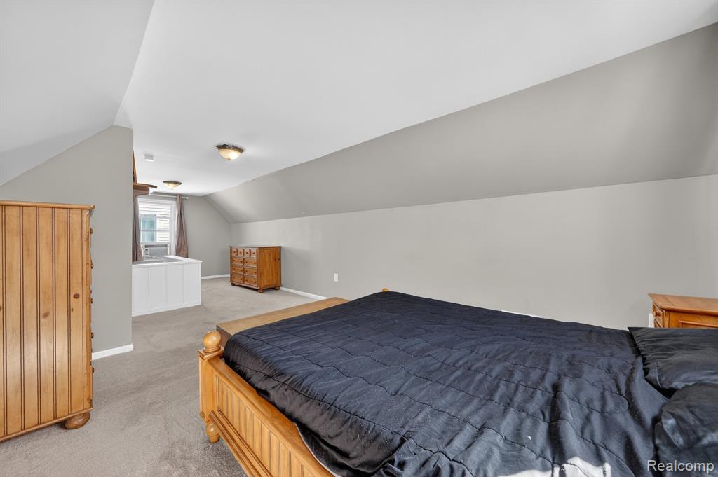 438 W Brockton Avenue, Madison Heights, MI 48071 — Photo 30