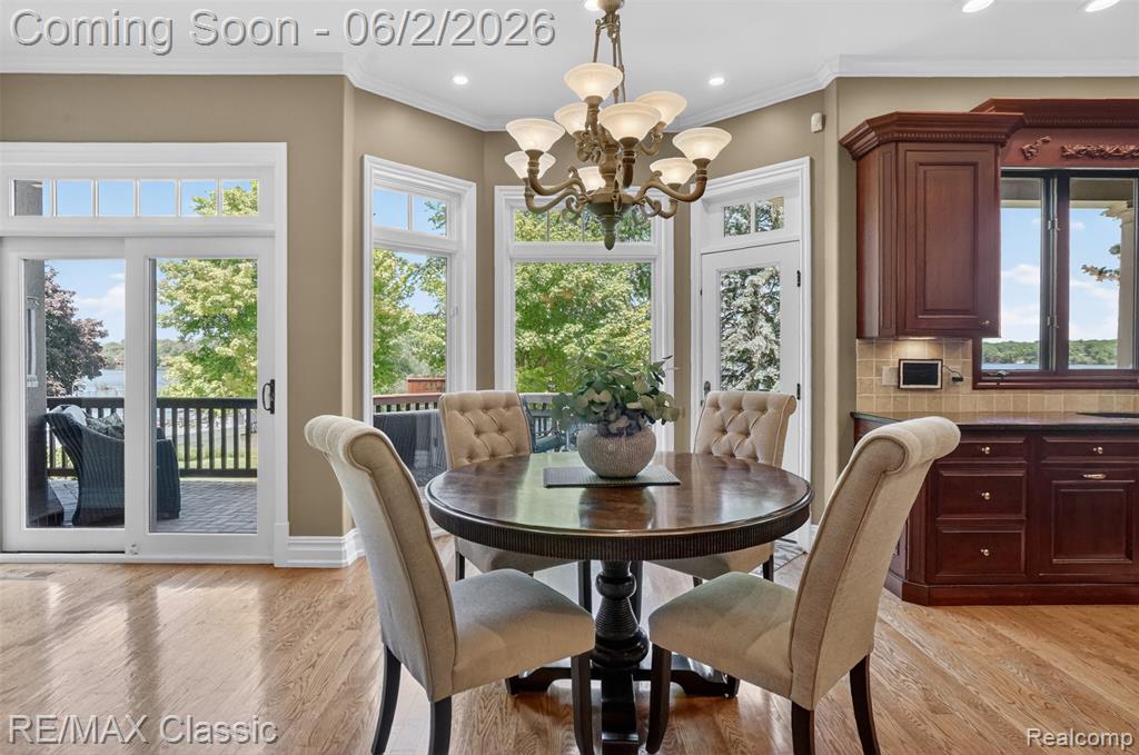 2360 Private Drive, Waterford, MI 48329 — Photo 19