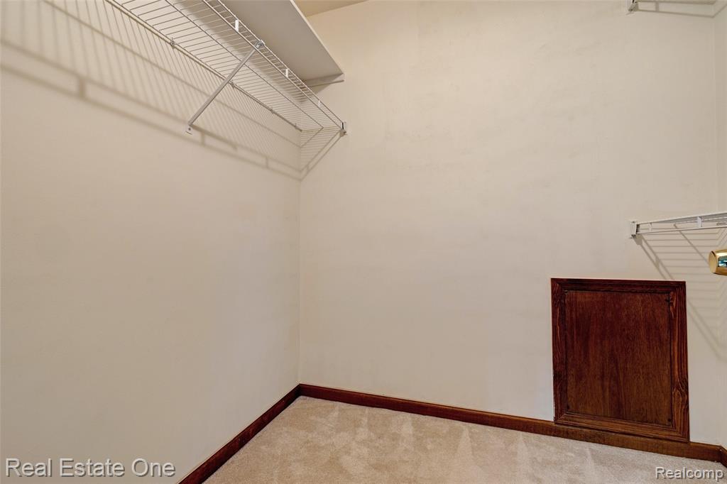 5370 Greenview Drive, Clarkston, MI 48348 — Photo 35