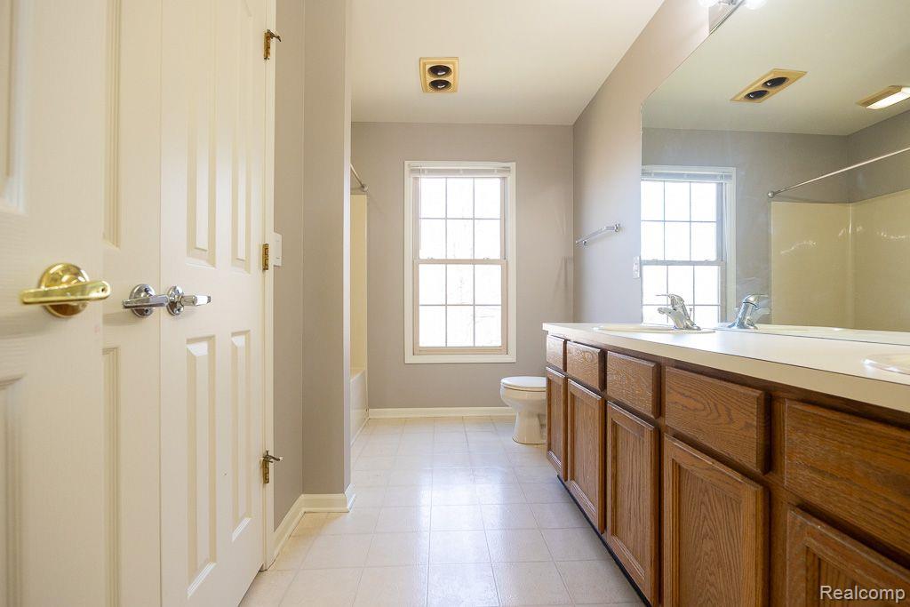 46523 INVERNESS Road, Canton, MI 48188 — Photo 61