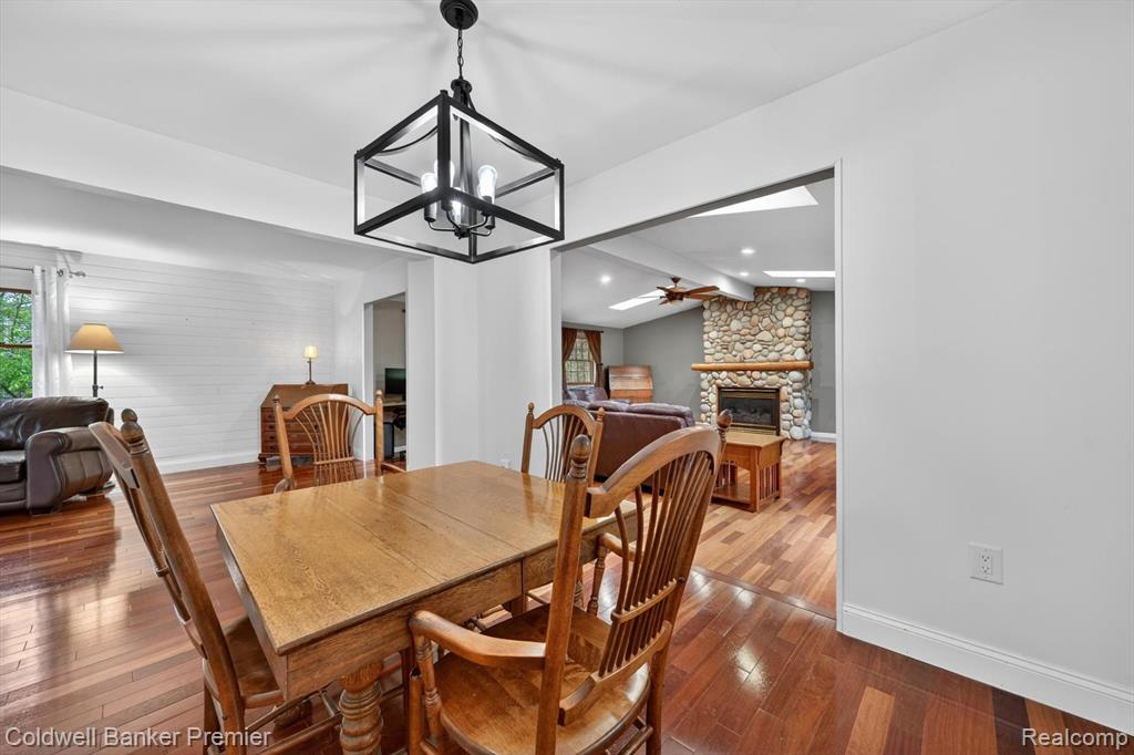 425 Arbor Pine Drive, Ortonville, MI 48462 — Photo 4