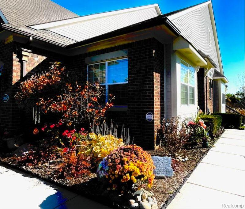 40462 Juniper Ct, Clinton Twp, MI 48036 — Photo 4
