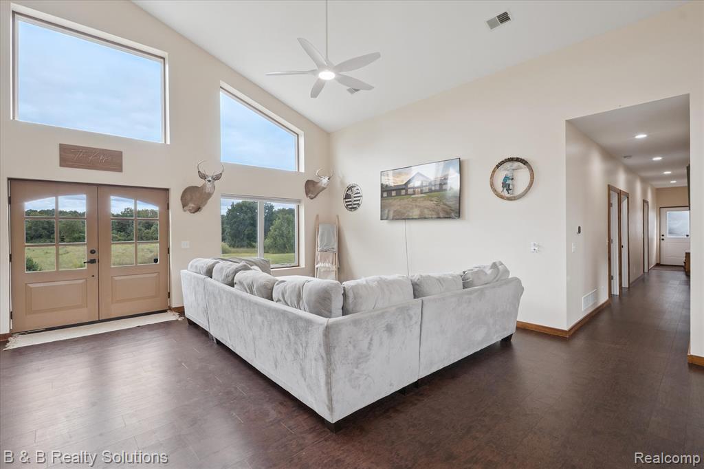 6318 Clear Lake Road, Imlay City, MI 48444 — Photo 8