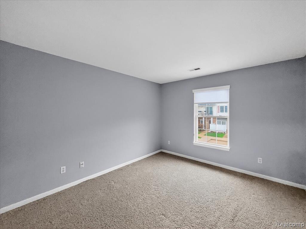 731 Amberly Drive, C, Waterford, MI 48328 — Photo 21
