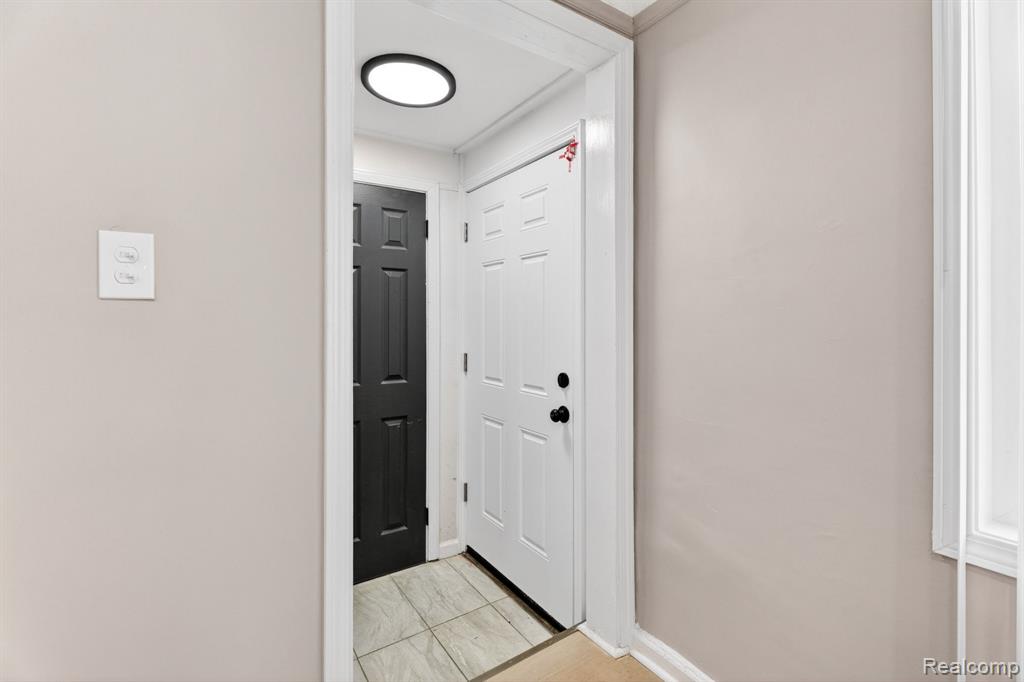 15800 Saint Marys Street, Detroit, MI 48227 — Photo 2