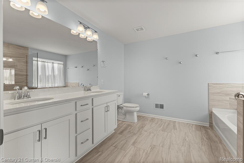 2717 Salt Springs Drive, Saline, MI 48176 — Photo 33